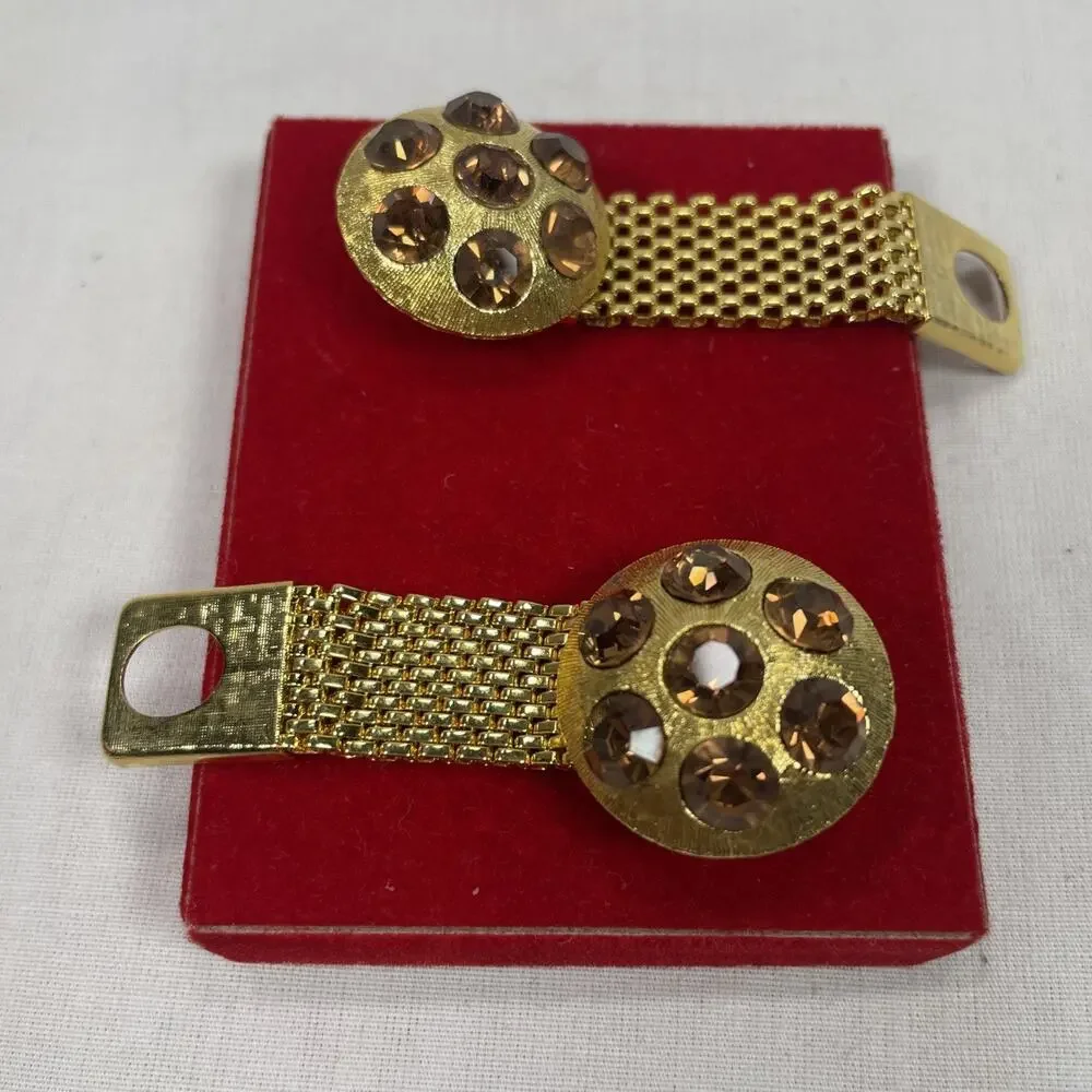 Men’s amber stone gold wrap around cuff links Celebrity NY.